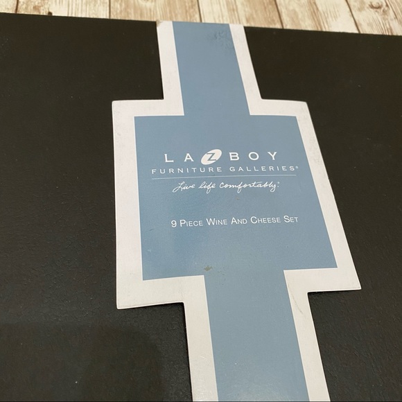 LA-Z-Boy 9-pc Wine & Cheese Set - Picture 3 of 8